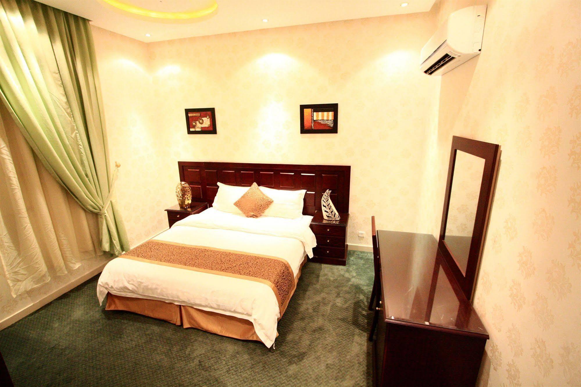 Rest Night Hotel Suites- Al Falah Riadh Exterior foto