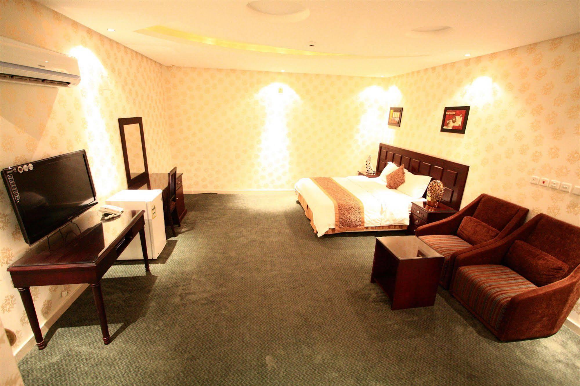 Rest Night Hotel Suites- Al Falah Riadh Exterior foto