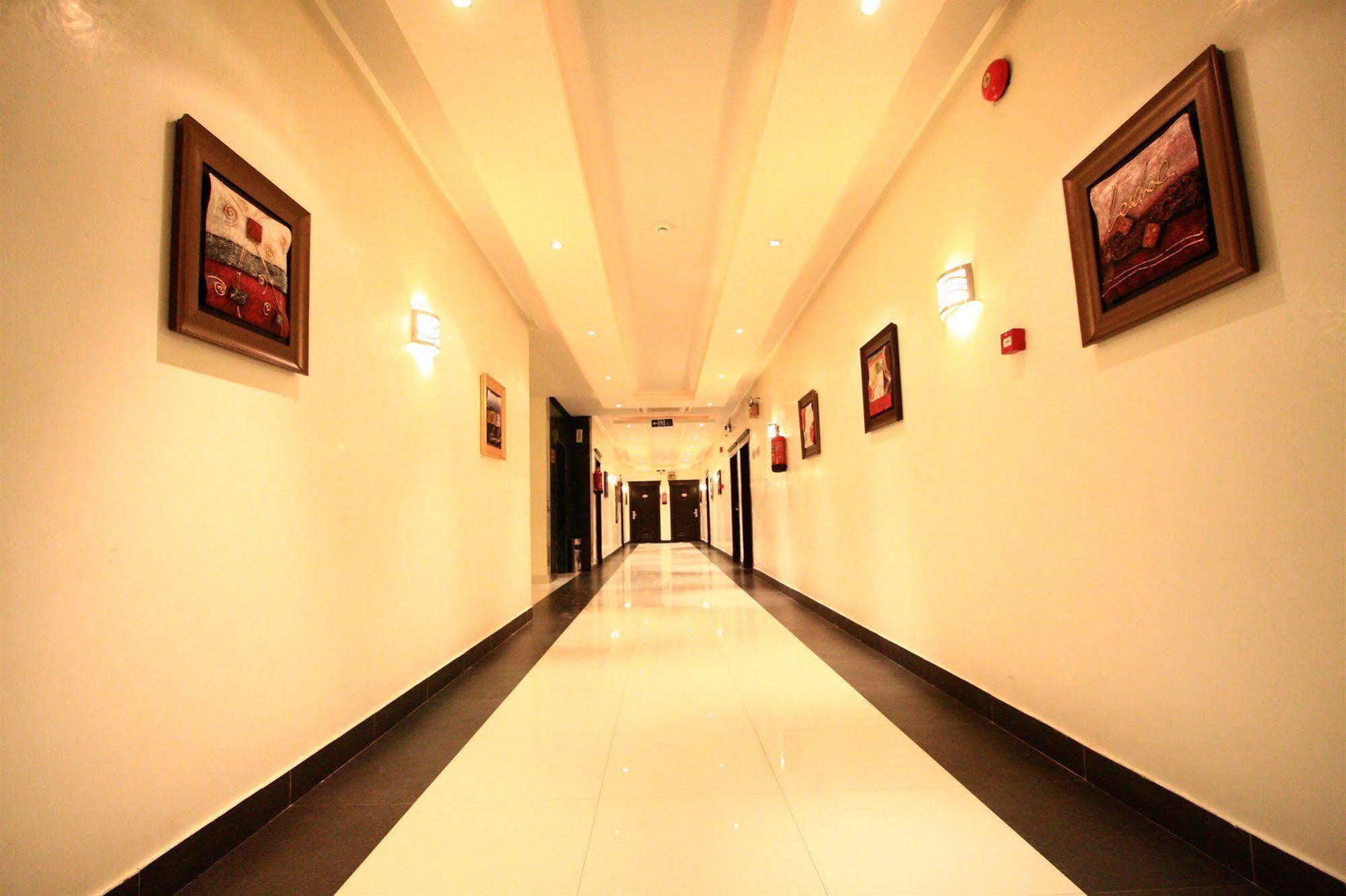 Rest Night Hotel Suites- Al Falah Riadh Exterior foto