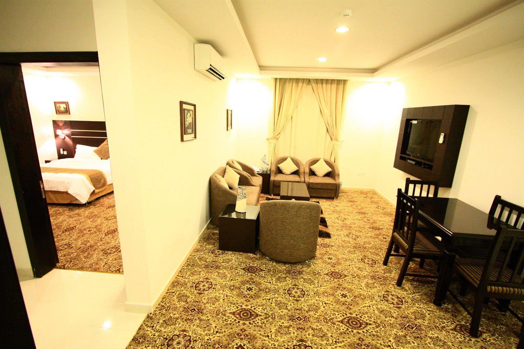 Rest Night Hotel Suites- Al Falah Riadh Exterior foto